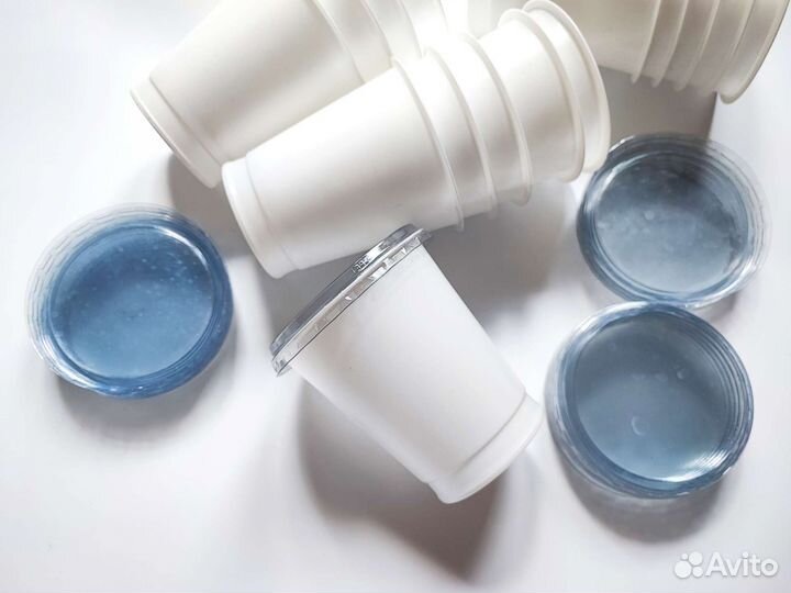 Пластиковые стаканы контейнеры с крышкой 150 300