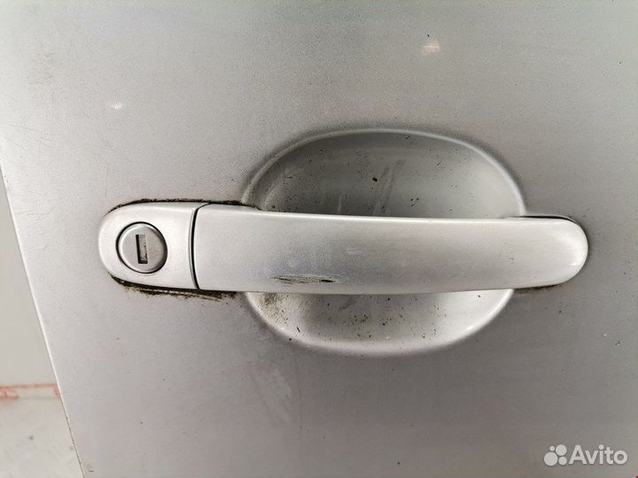 Стекло двери передней правой для Volkswagen Bora