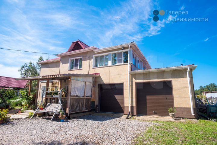 Коттедж 264 м² на участке 14,5 сот.