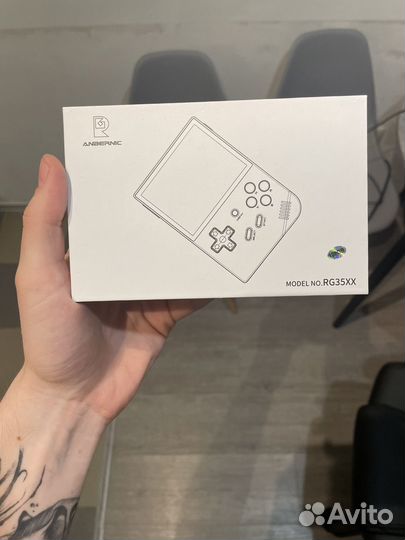 Портативная приставка с ретро играми 128 gb