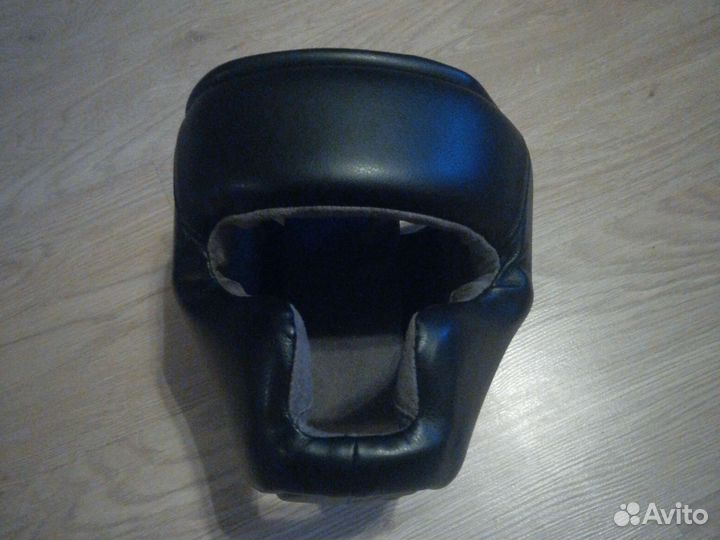 Шлем для единборств