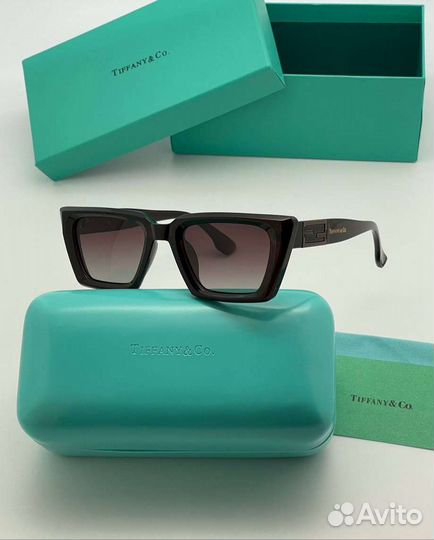 Солнцезащитные очки Tiffany