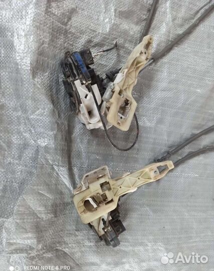 Замок двери Hyundai Sonata NF