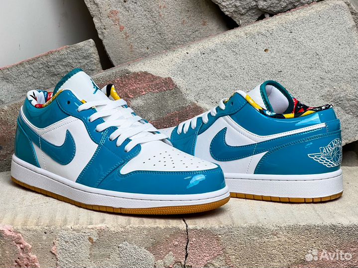 Nike Air Jordan 1 Low SE Barcelona Cyber Teal