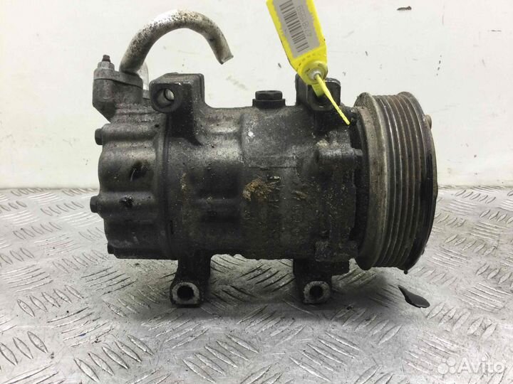 Компрессор кондиционера Peugeot 206 8HX