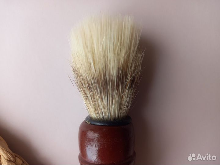 Помазок для бритья Omega