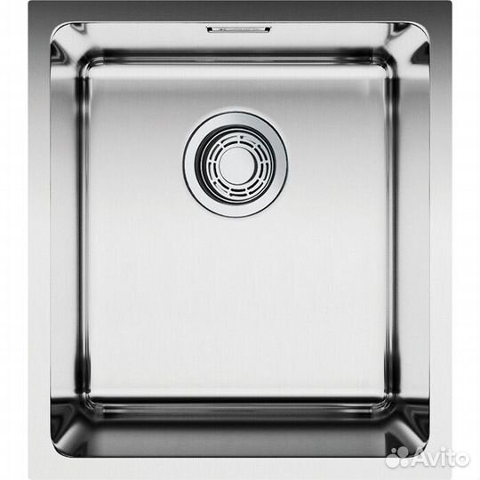 Кухонная мойка и смеситель