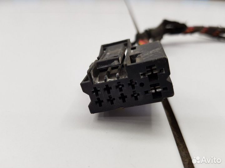 Электропроводка передней правой двери