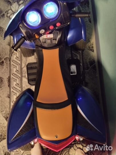 Детский квадроцикл E005RX-A на аккумуляторе