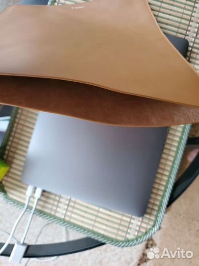 Кожаный чехол Lucrin для macbook air 13