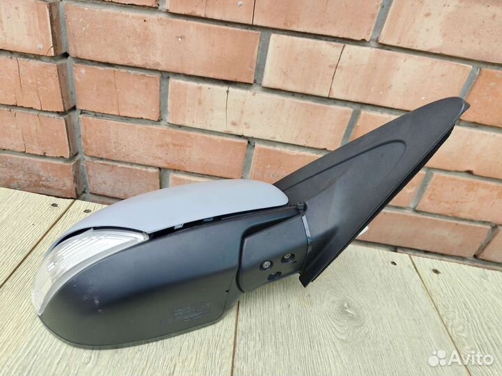 Правое зеркало Mazda 3 MPS 2009
