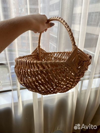 Корзинка «Белорусская» из лозы