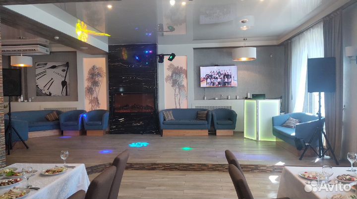 Диджей с оборудованием на ваш праздник