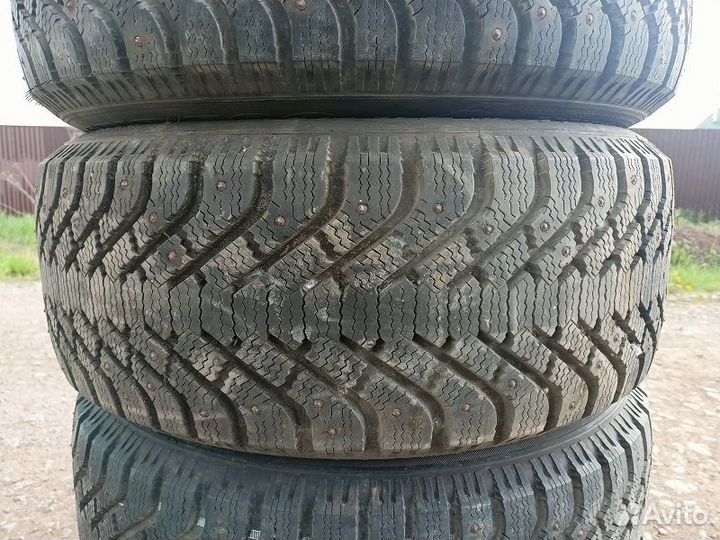 Зимняя резина Goodyear UltraGrip 500 255/55/R18