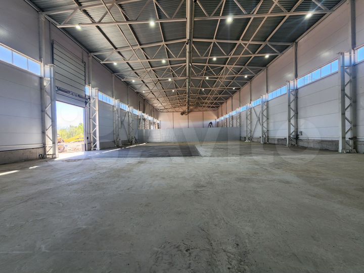 Грузовой автосервис,производство,Склад, 878 м²