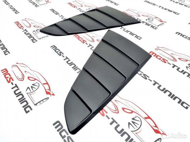 Жабры на задние форточки PFT Ford Mustang 2014+