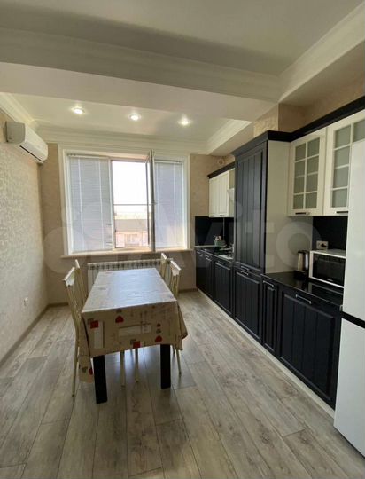 2-к. квартира, 51 м², 8/9 эт.