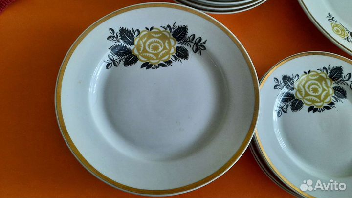 Набор столовой посуды