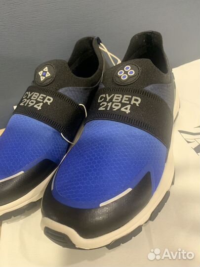 Кроссовки zara 39 новые