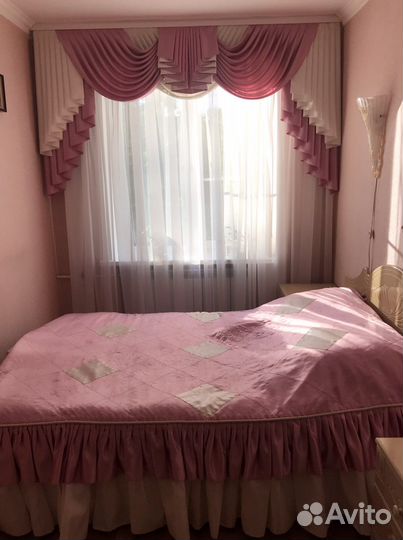 Ламбрекены со шторой и покрывало