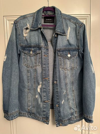 Джинсовая куртка