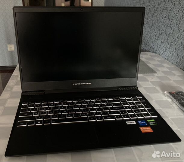 Продам игровой ноутбук