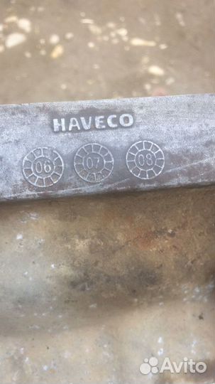 Коробка на Чери Фора