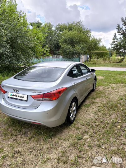 Hyundai Elantra 1.6 AT, 2011, 165 240 км