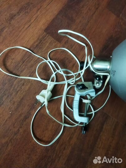 Фотоосветитель