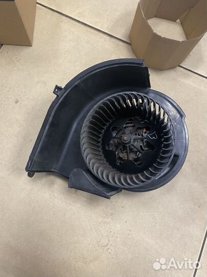 Вентилятор отопителя BMW X5, X6