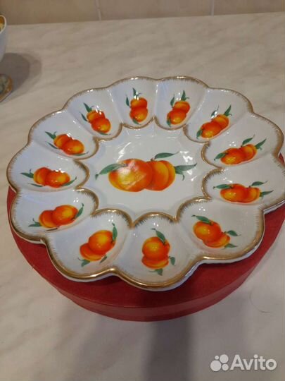 Блюдо из костяного фарфора, Япония