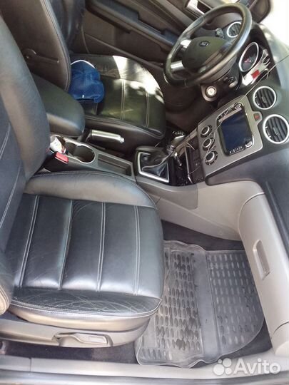 Ford Focus 1.4 МТ, 2010, 160 000 км