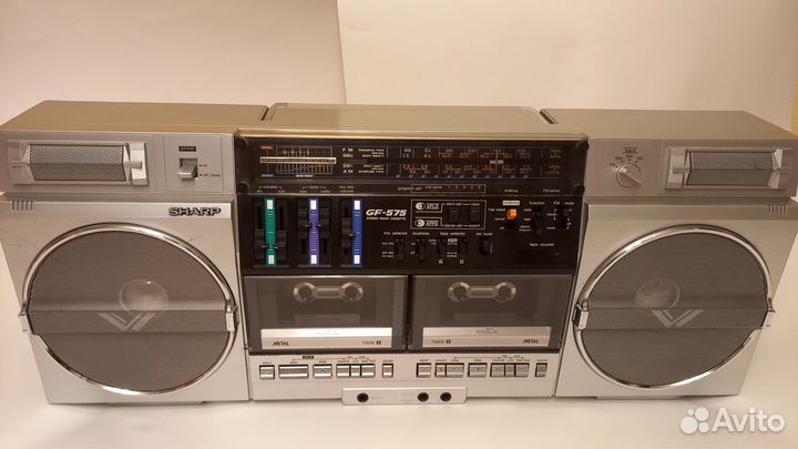 Sharp GF-575ZB встроен bluetooth
