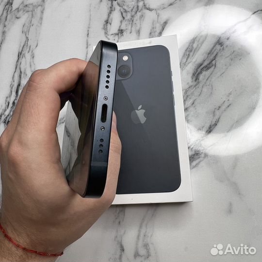 iPhone 13