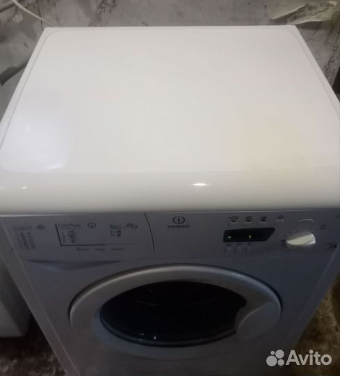Стиральная машинка бу indesit