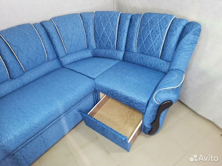 Угловой диван