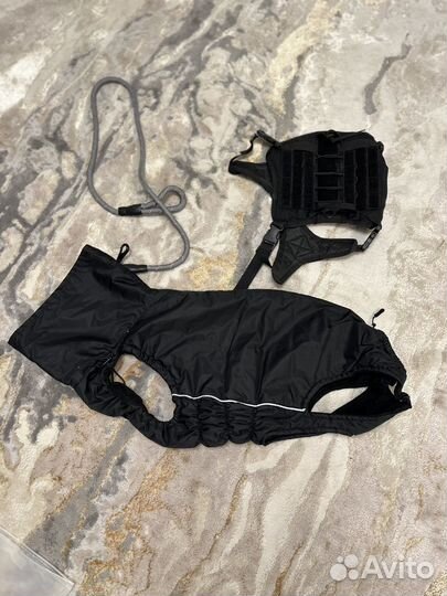 Комбинезон для собаки шлейка поводок