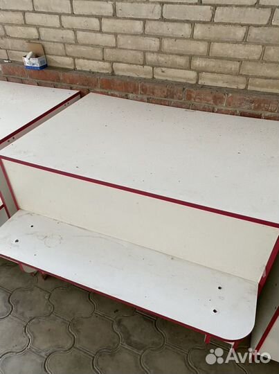 Продаются столы, в хорошем состоянии