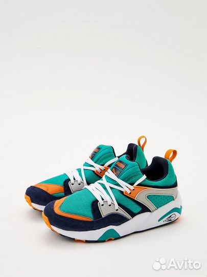 Кроссовки женские