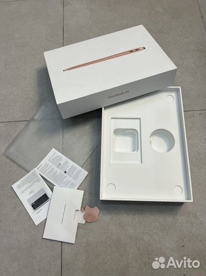 Коробка от macbook air