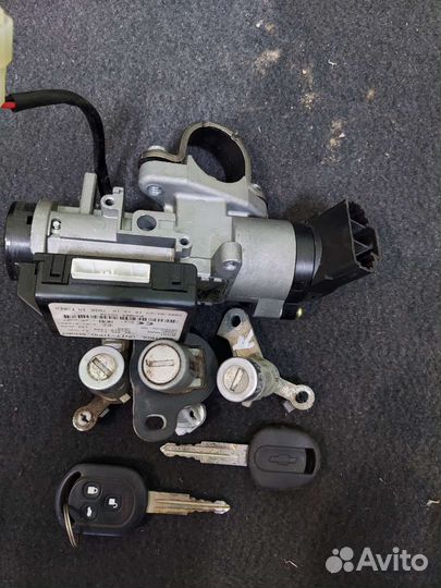 Замок зажигания Chevrolet Lacetti