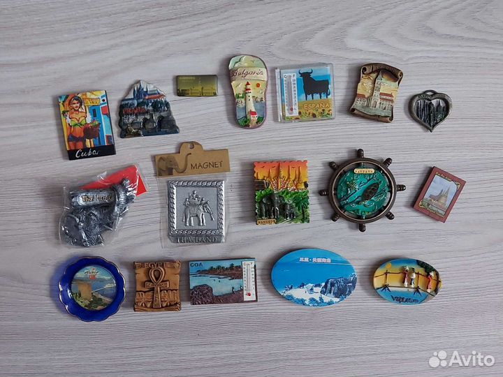 Магниты города страны Новый год животные