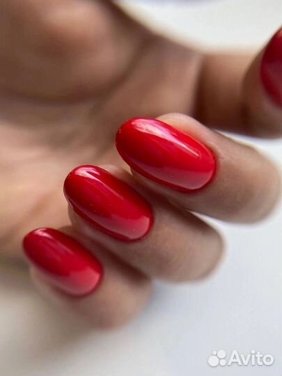 Мастер маникюра и педикюра