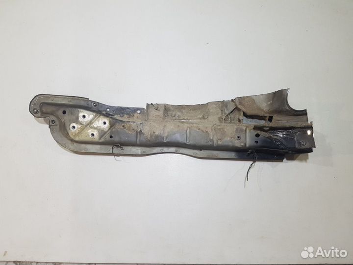 Направляющая крыла ауди а8 audi s8