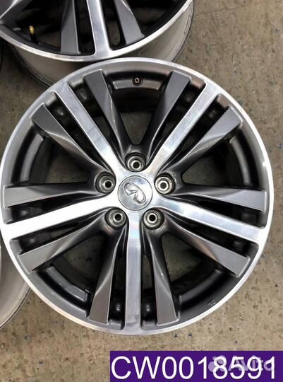 Диски R18 Nissan Б/у оригинал