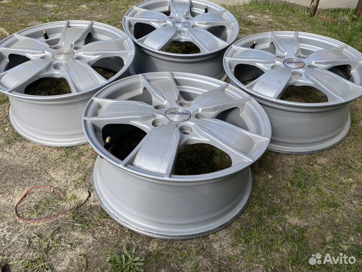 Диски r16