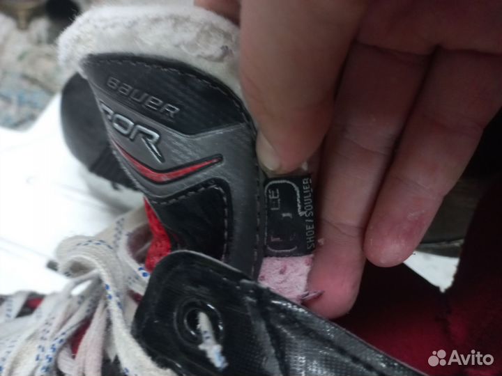 Хоккейные коньки bauer vapor x500