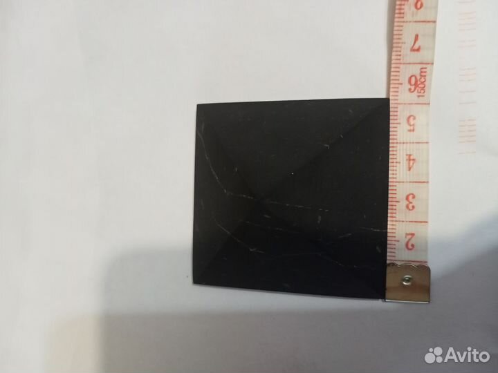 Пирамида шунгит