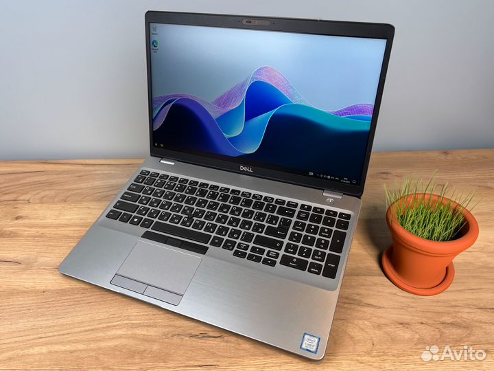 Ноутбук Dell \ i7 \ 32Gb озу \ В металле