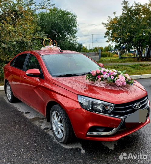 Свадебные украшения на машину